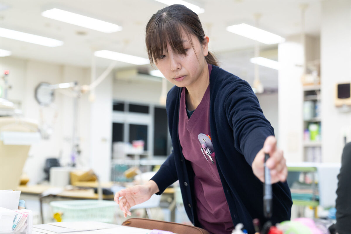 写真：理学療法士の勤務風景2